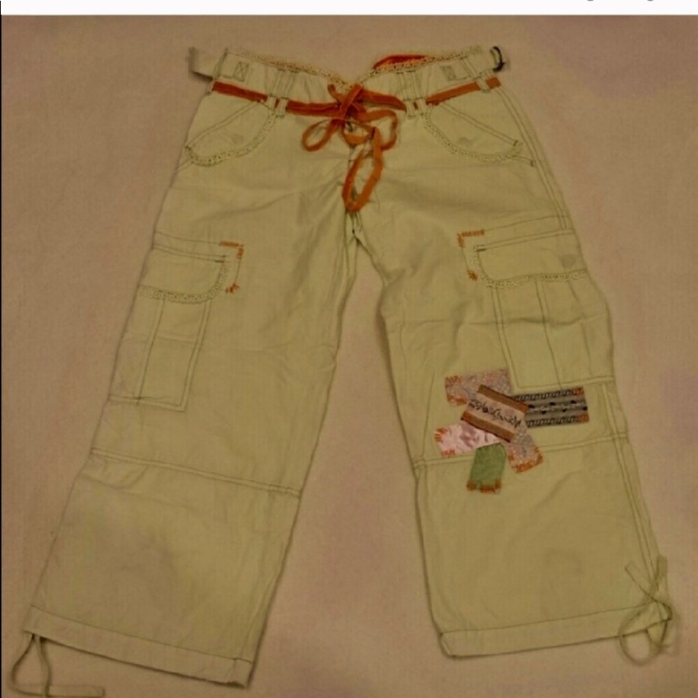 Vintage Miss Me capris! Lime green/orange